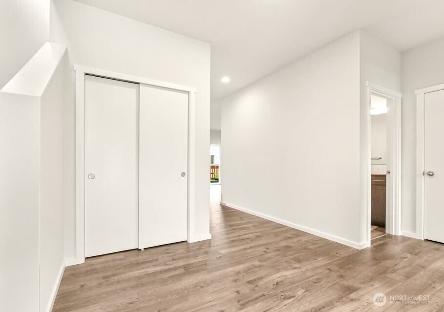 2127 Lancaster Way