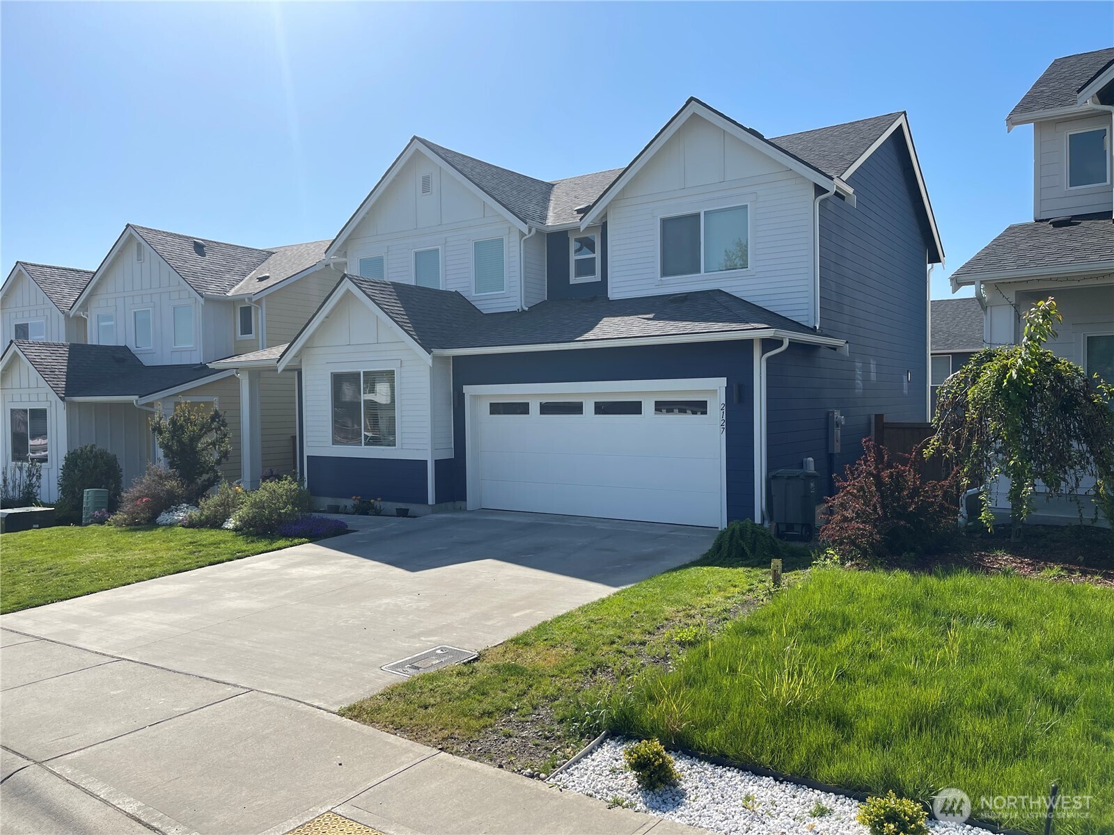 2127 Lancaster Way