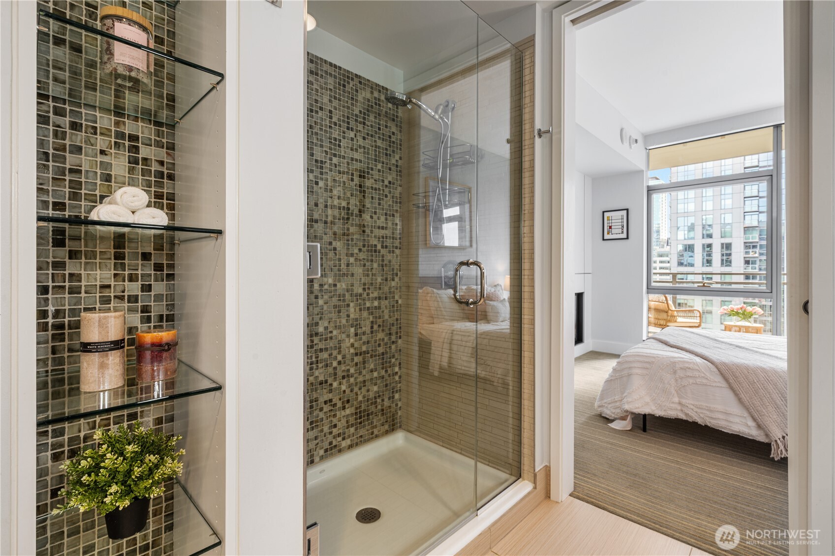 820 Blanchard Street Unit: 1506