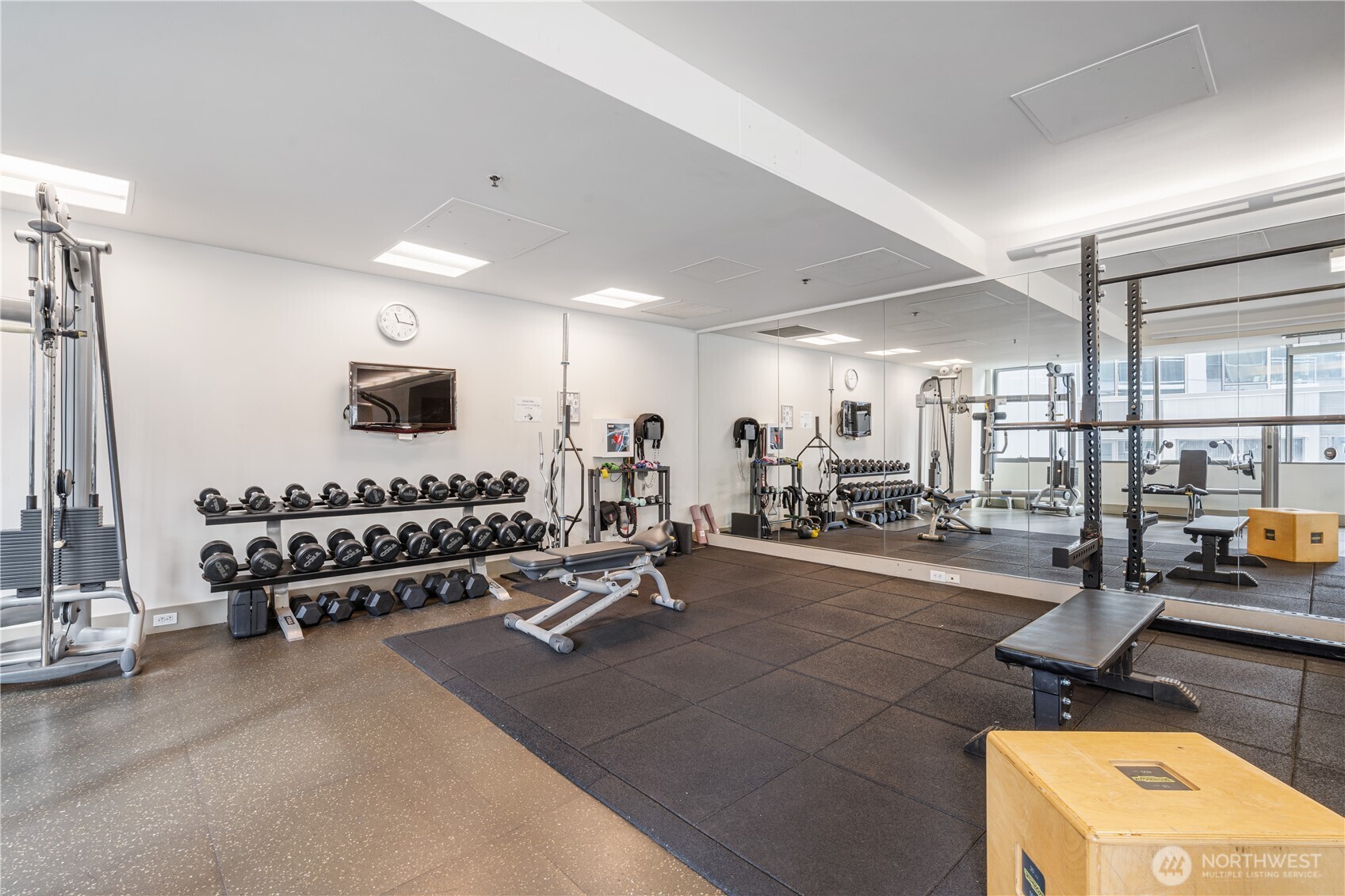 820 Blanchard Street Unit: 1506
