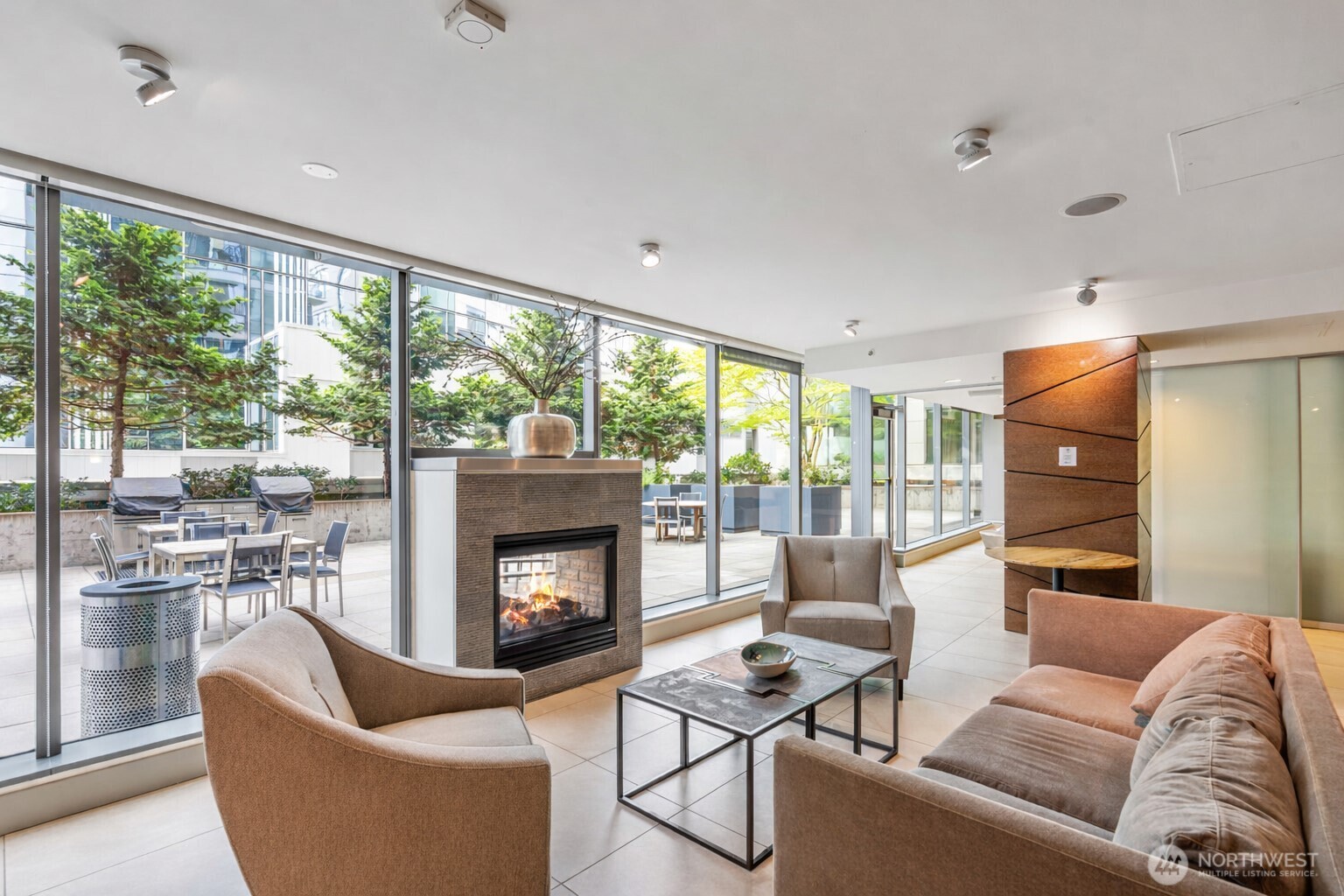 820 Blanchard Street Unit: 1506