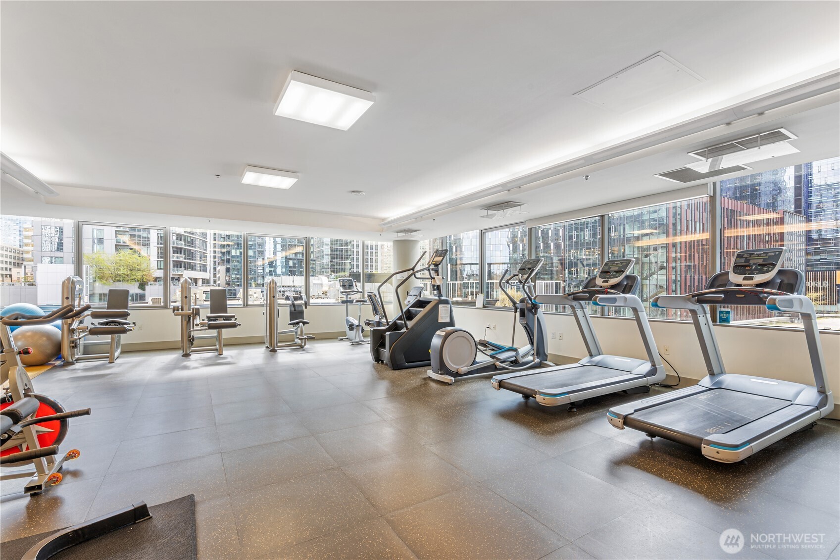 820 Blanchard Street Unit: 1506