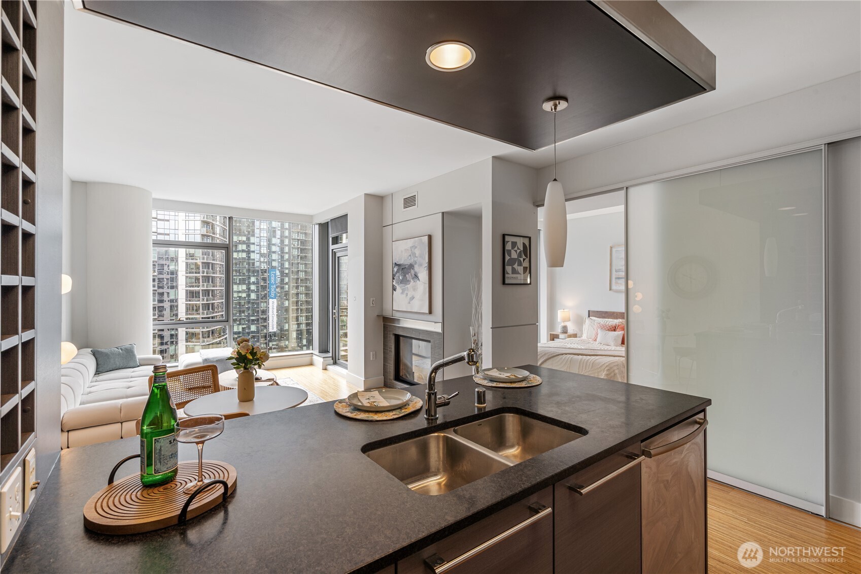 820 Blanchard Street Unit: 1506