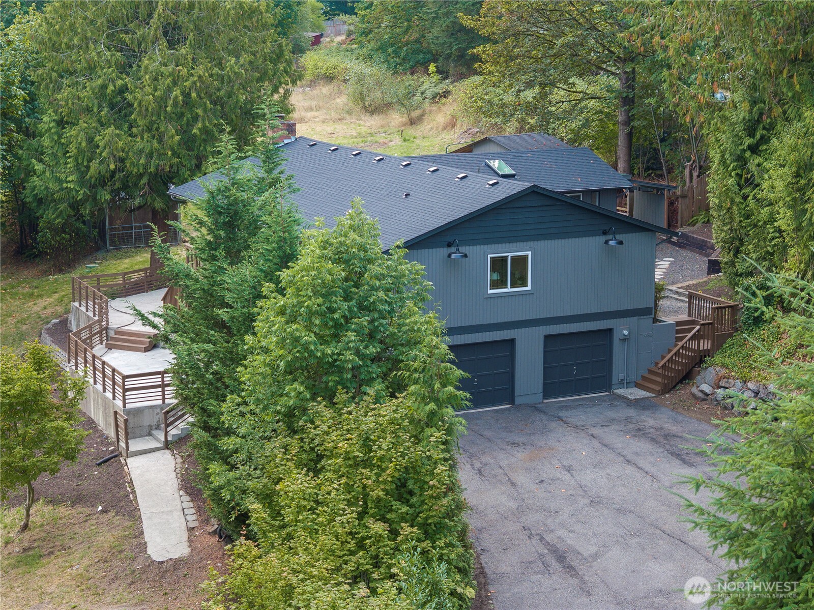 1122 118th Street NE