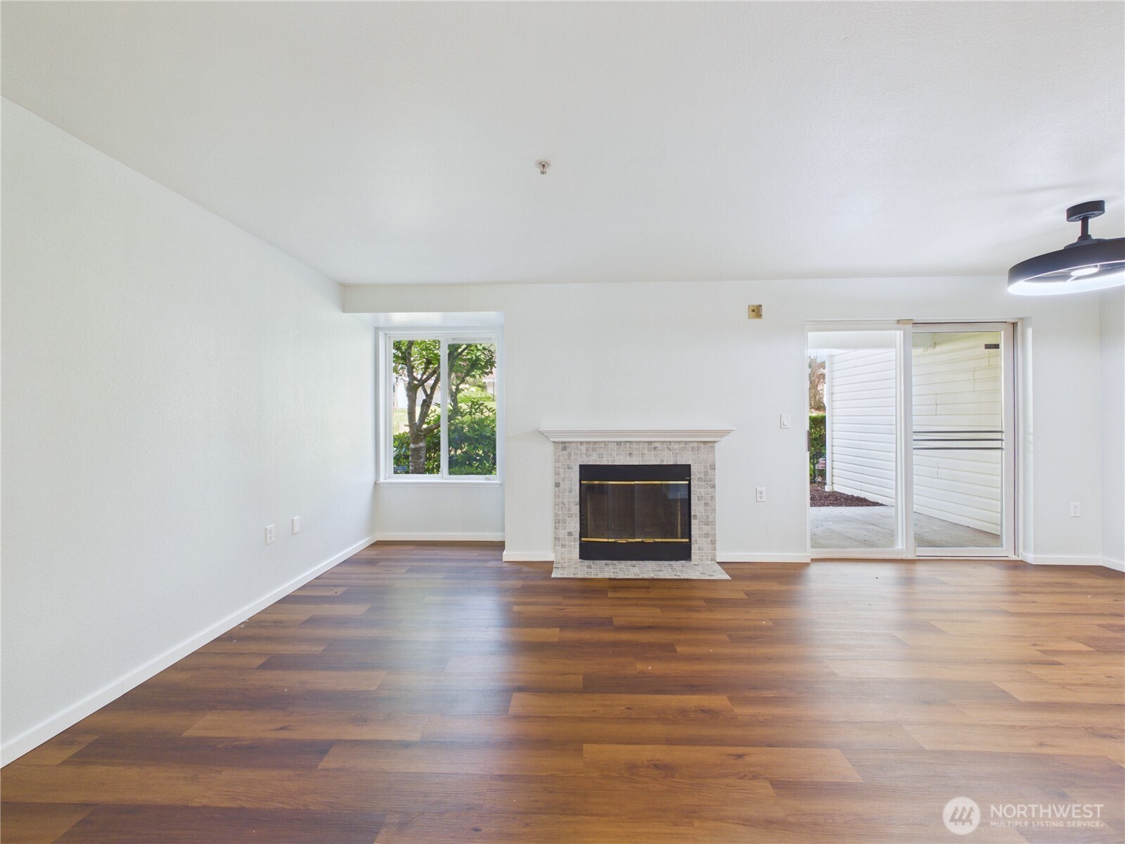 11002 SE Petrovitsky Road Unit: I102