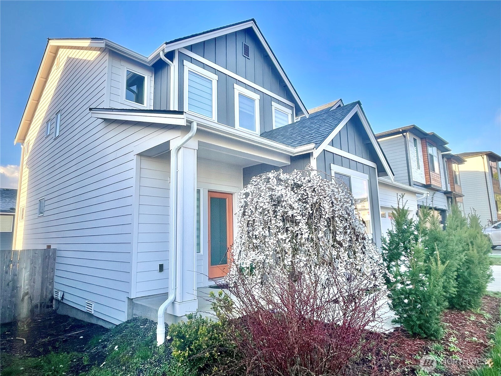2129 Lancaster Way
