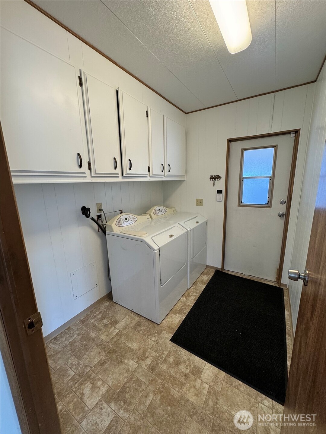1402 22nd Street NE Unit: 5
