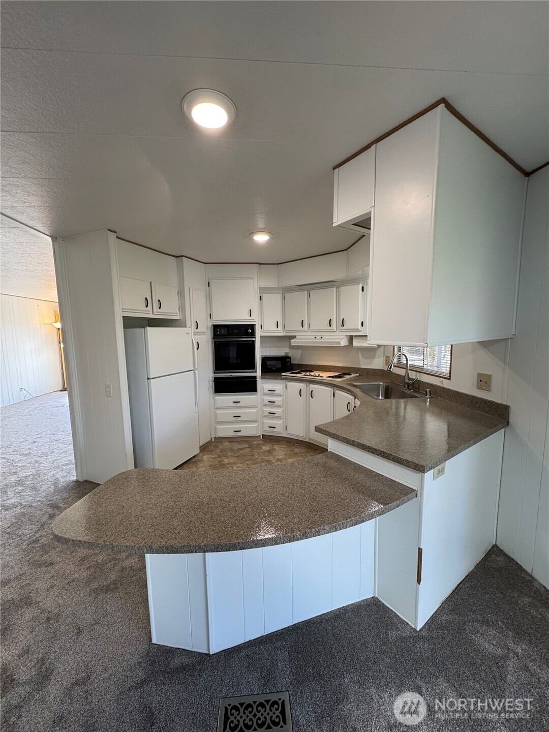 1402 22nd Street NE Unit: 5