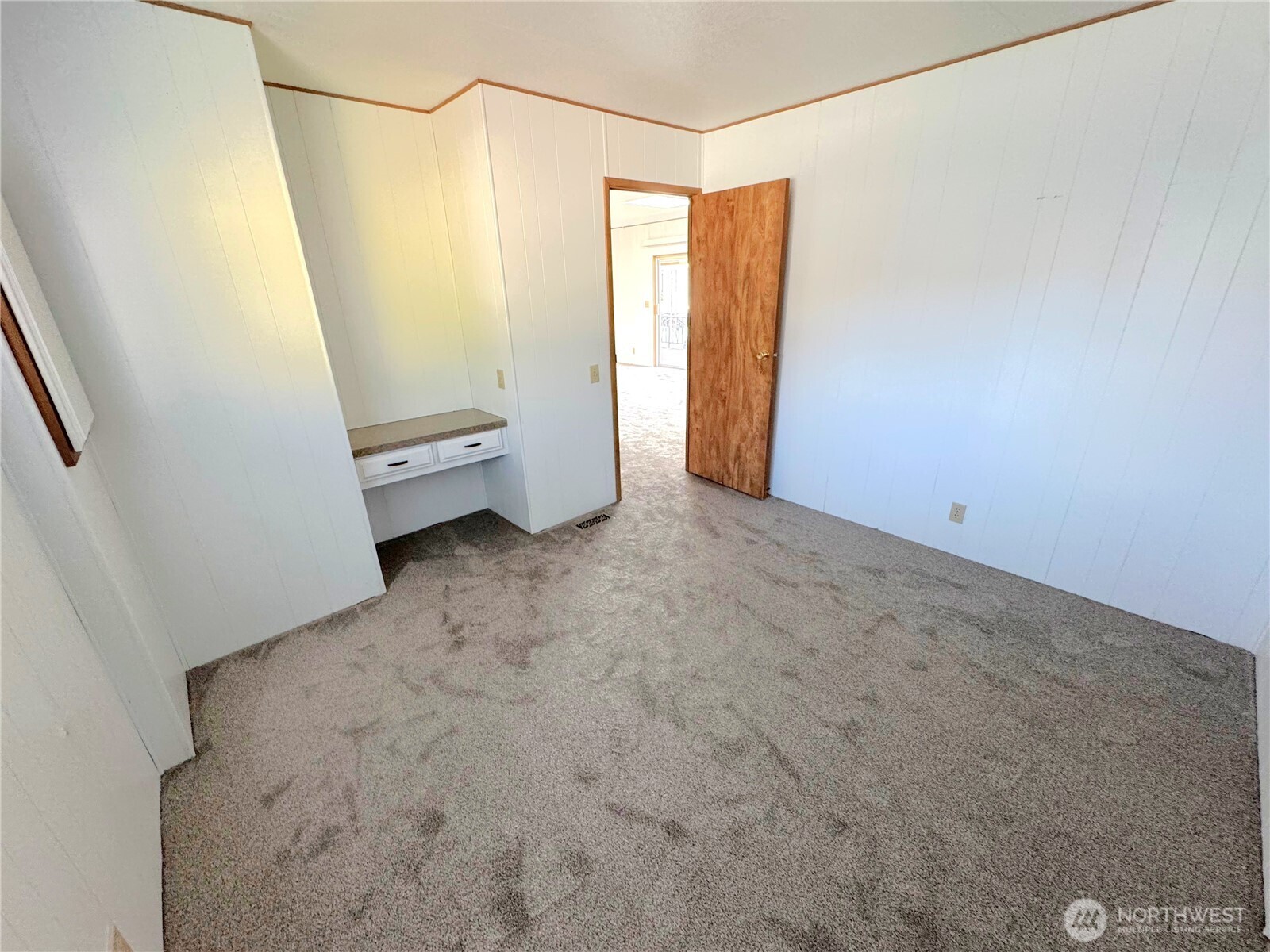 1402 22nd Street NE Unit: 5