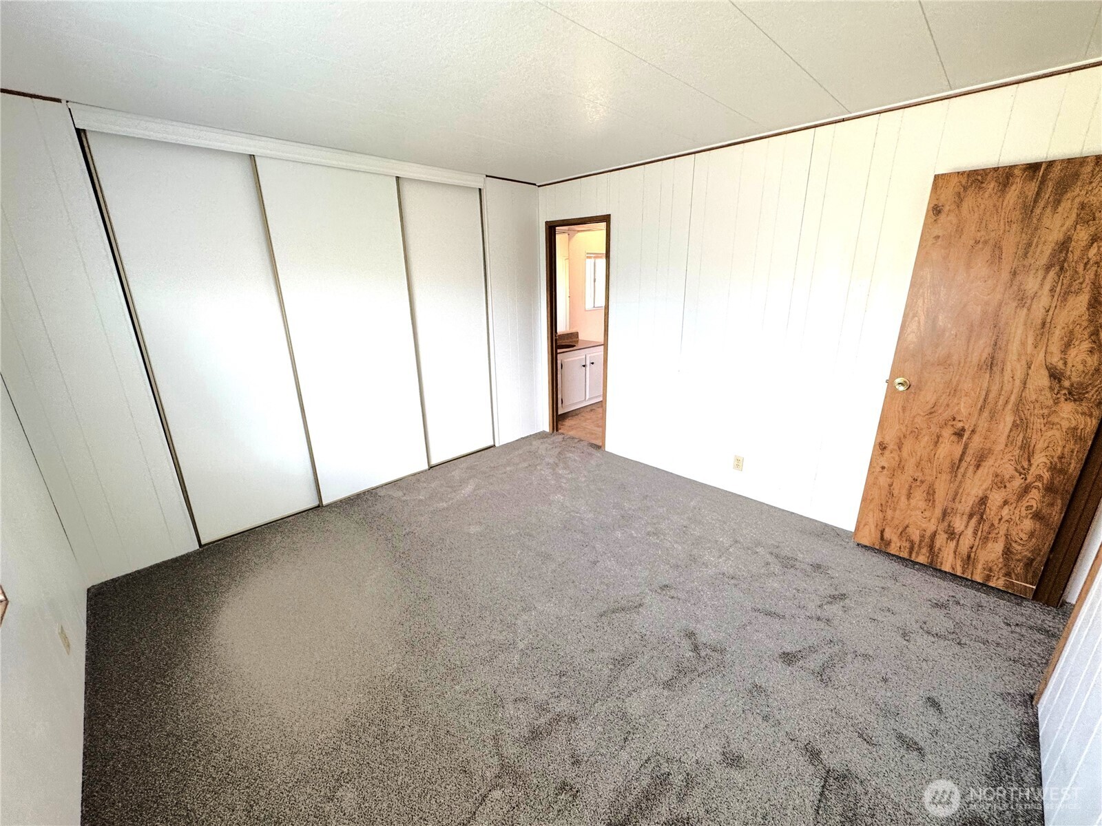 1402 22nd Street NE Unit: 5