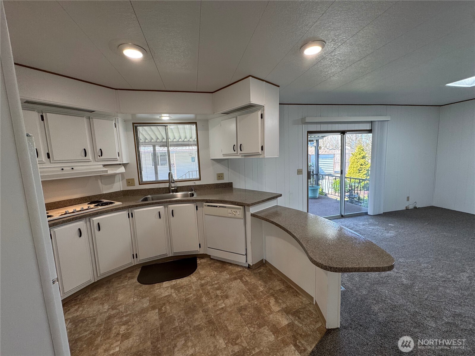 1402 22nd Street NE Unit: 5
