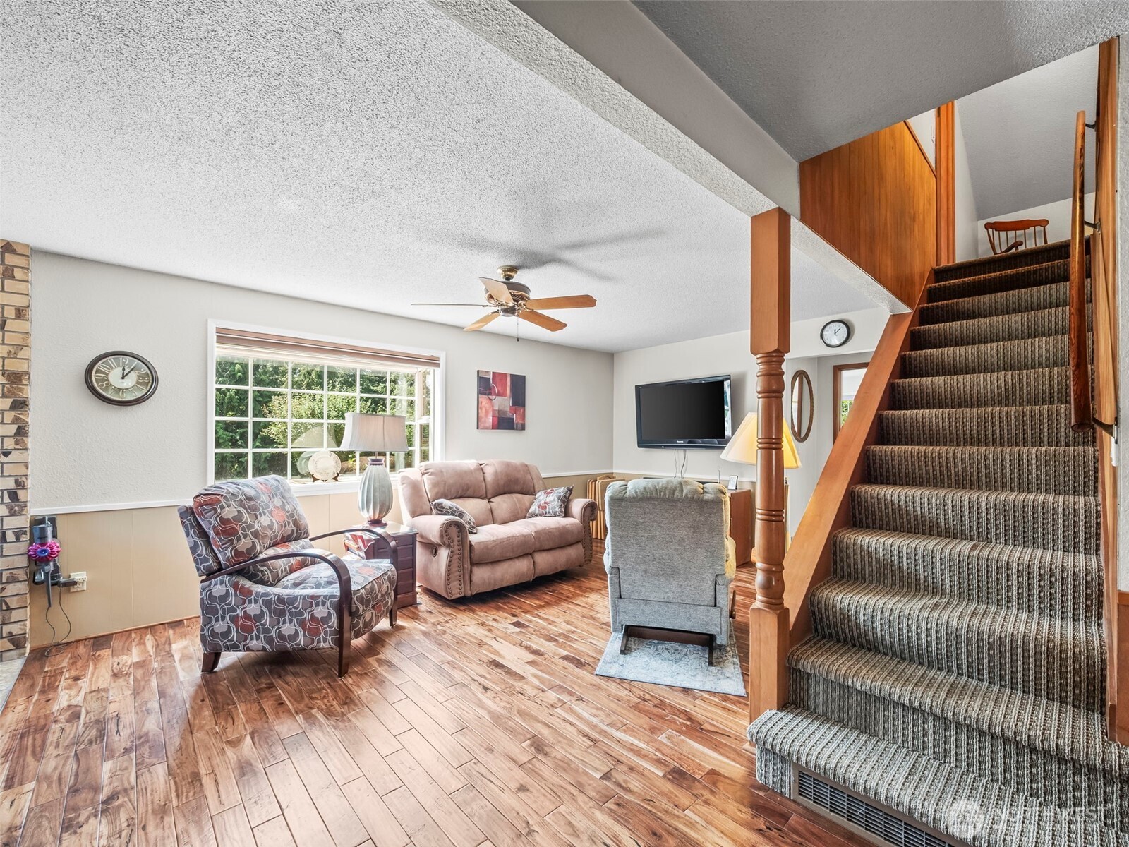 5523 53rd Street W