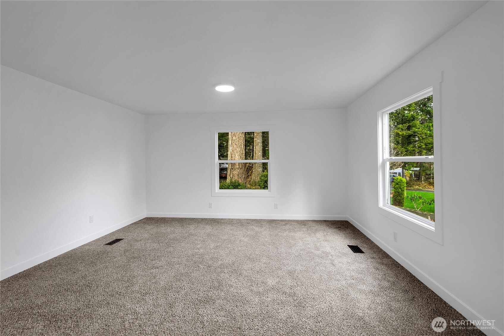 60 E Balbriggan Road
