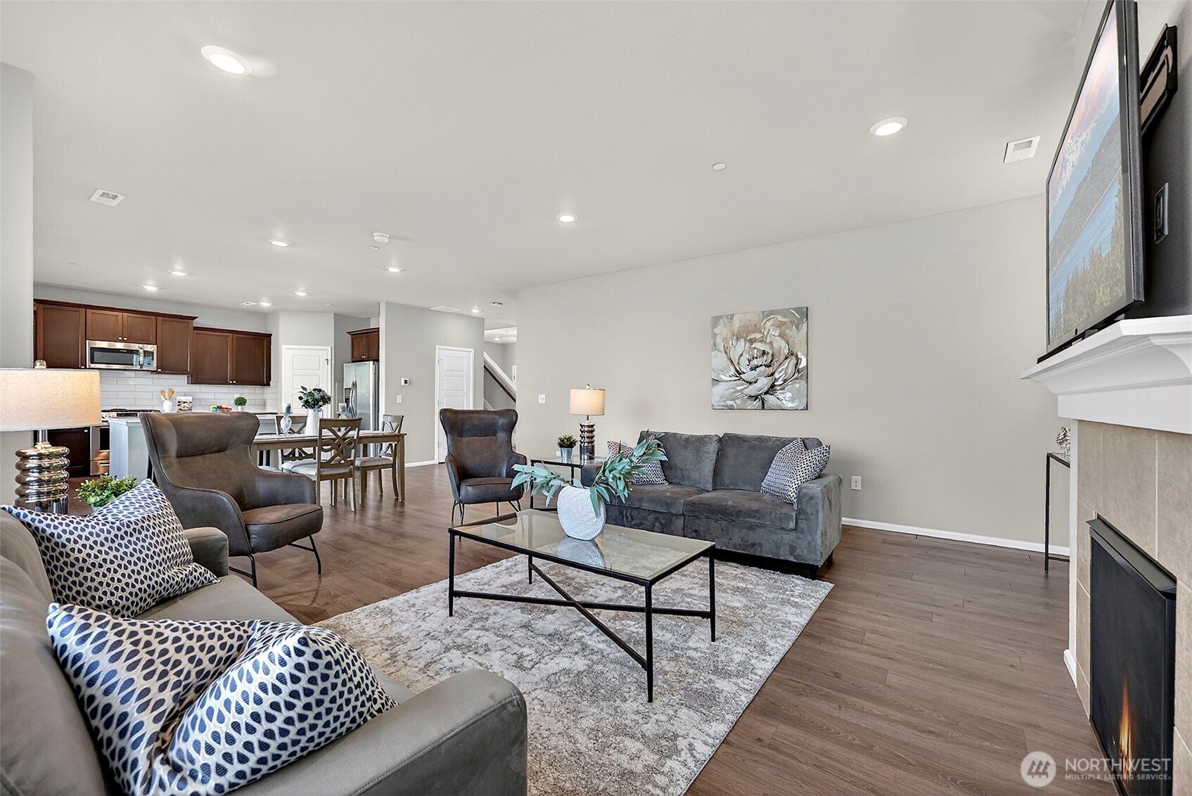 1472 Baker Heights Loop