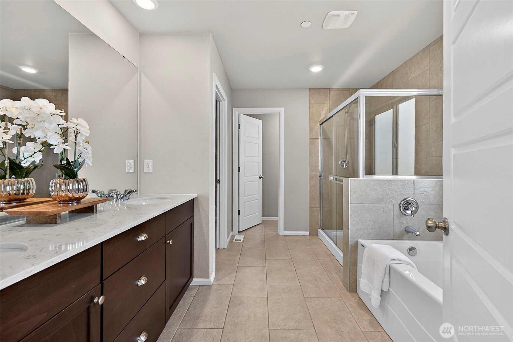 1472 Baker Heights Loop