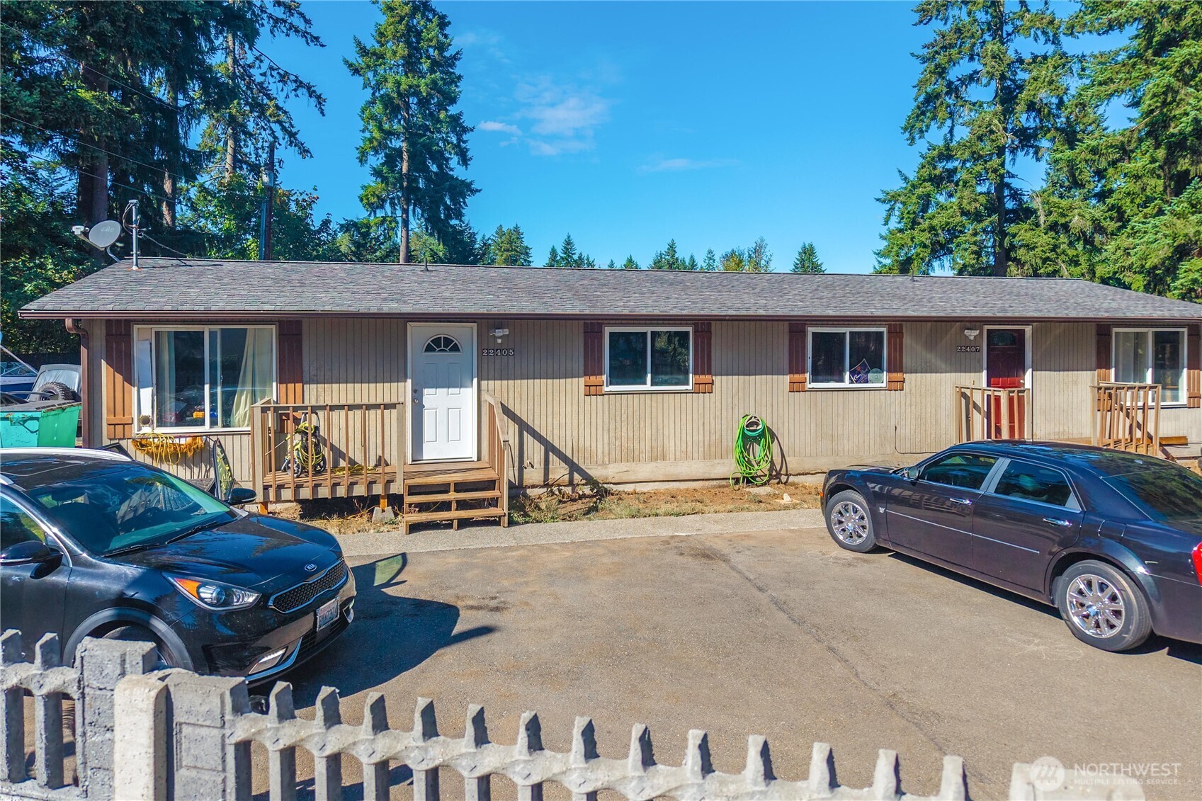 22405 22407 120th Street E