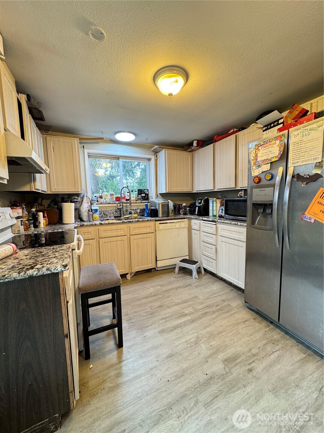 22405 22407 120th Street E