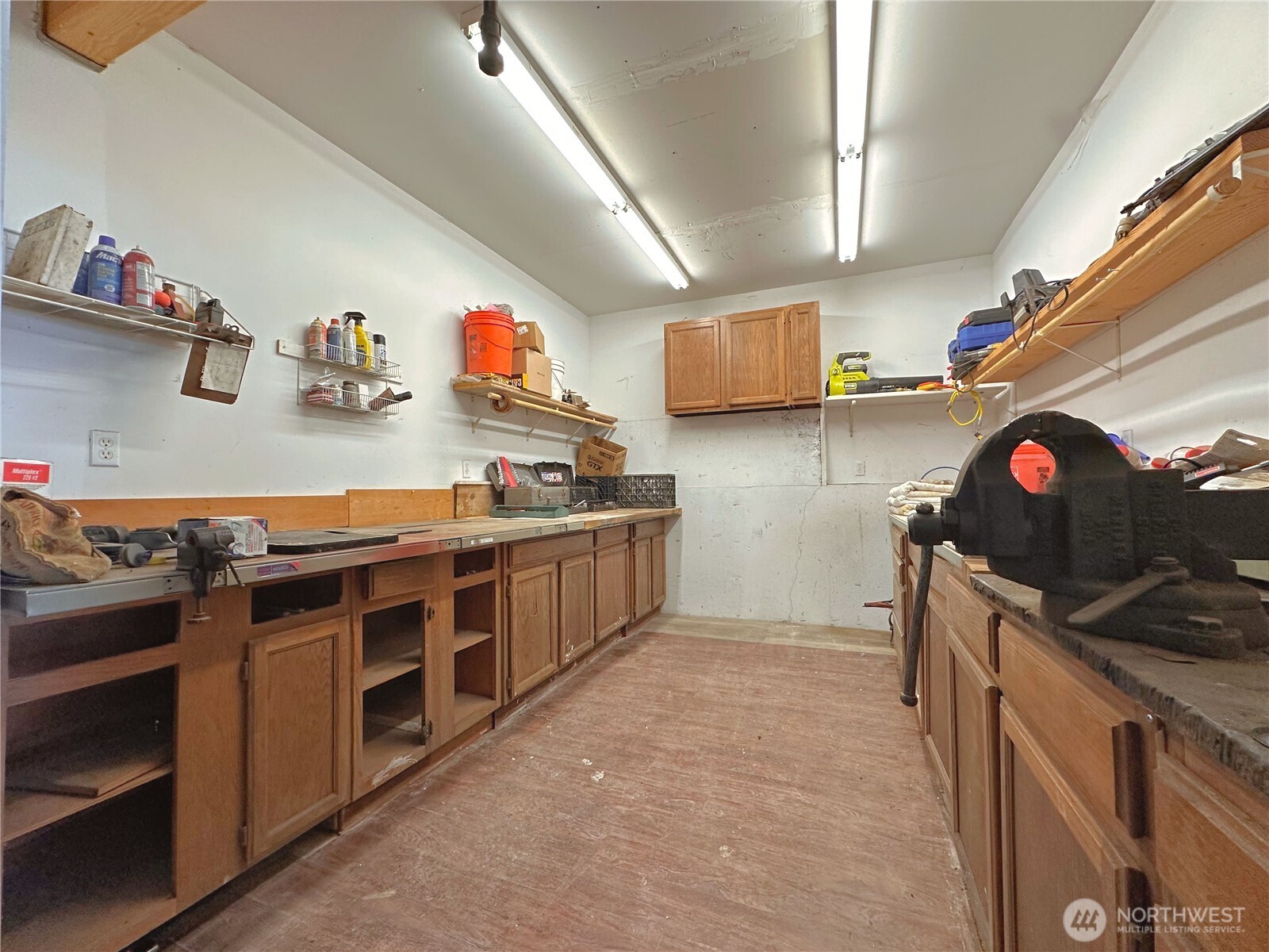 27 Scenic Drive