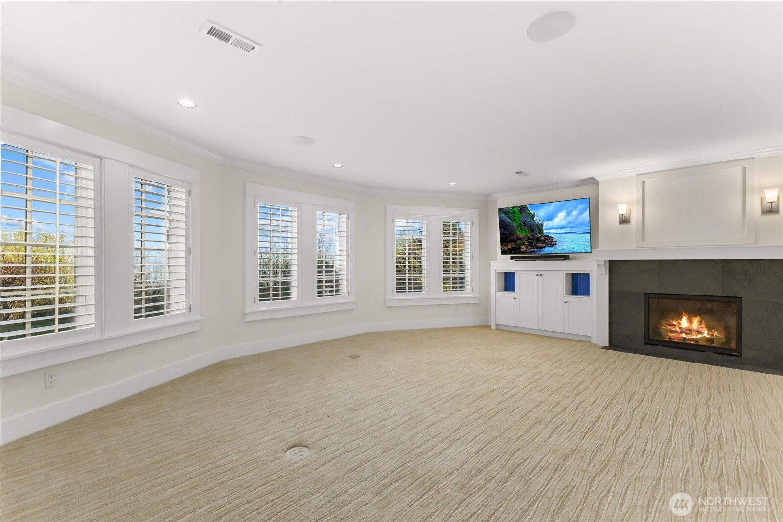 32 Shorewood Drive