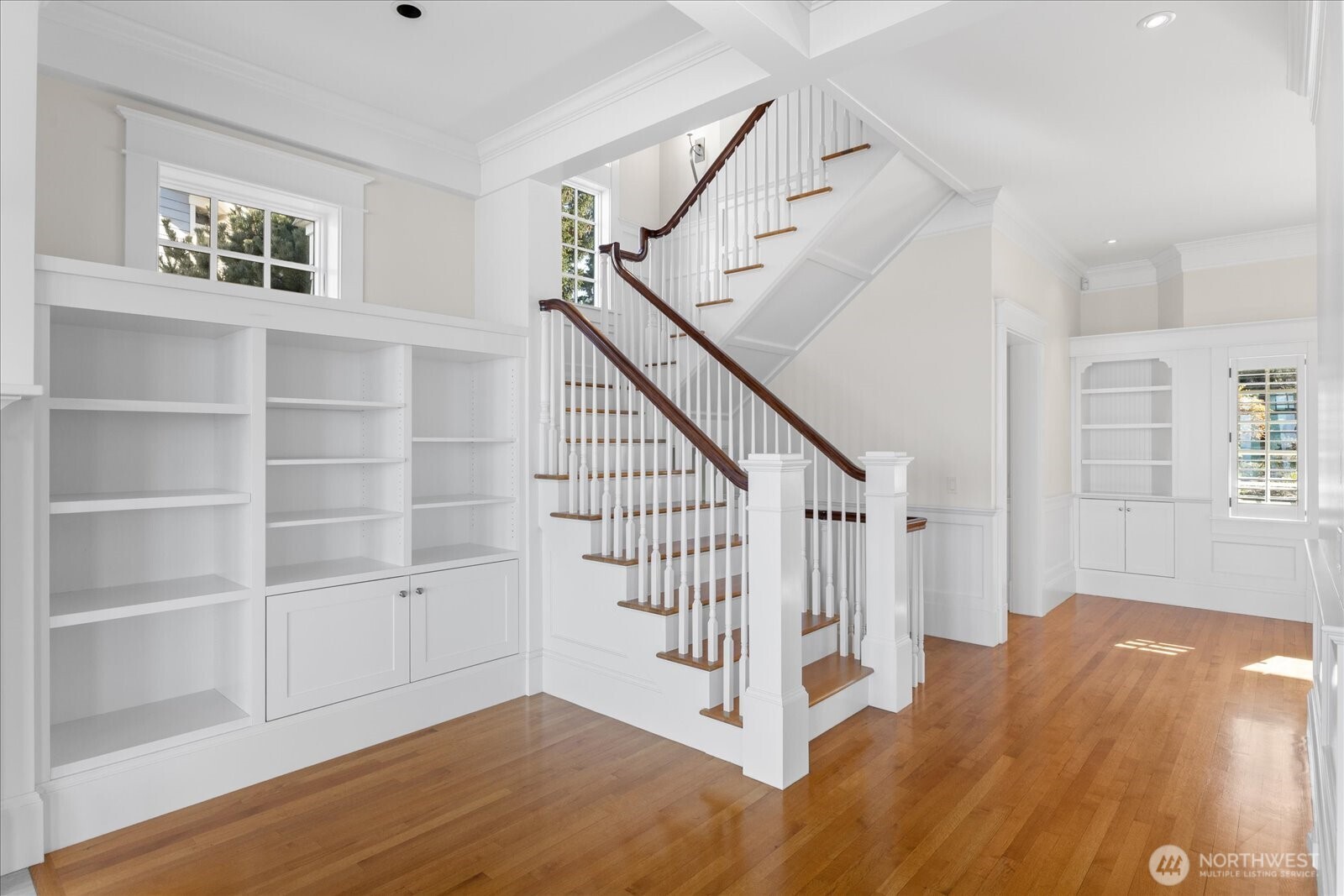 32 Shorewood Drive