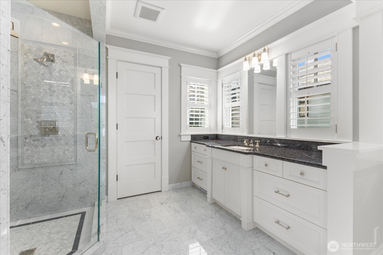 32 Shorewood Drive