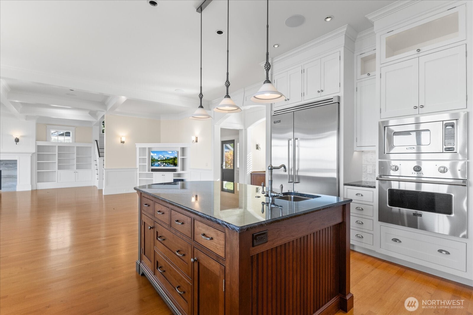 32 Shorewood Drive