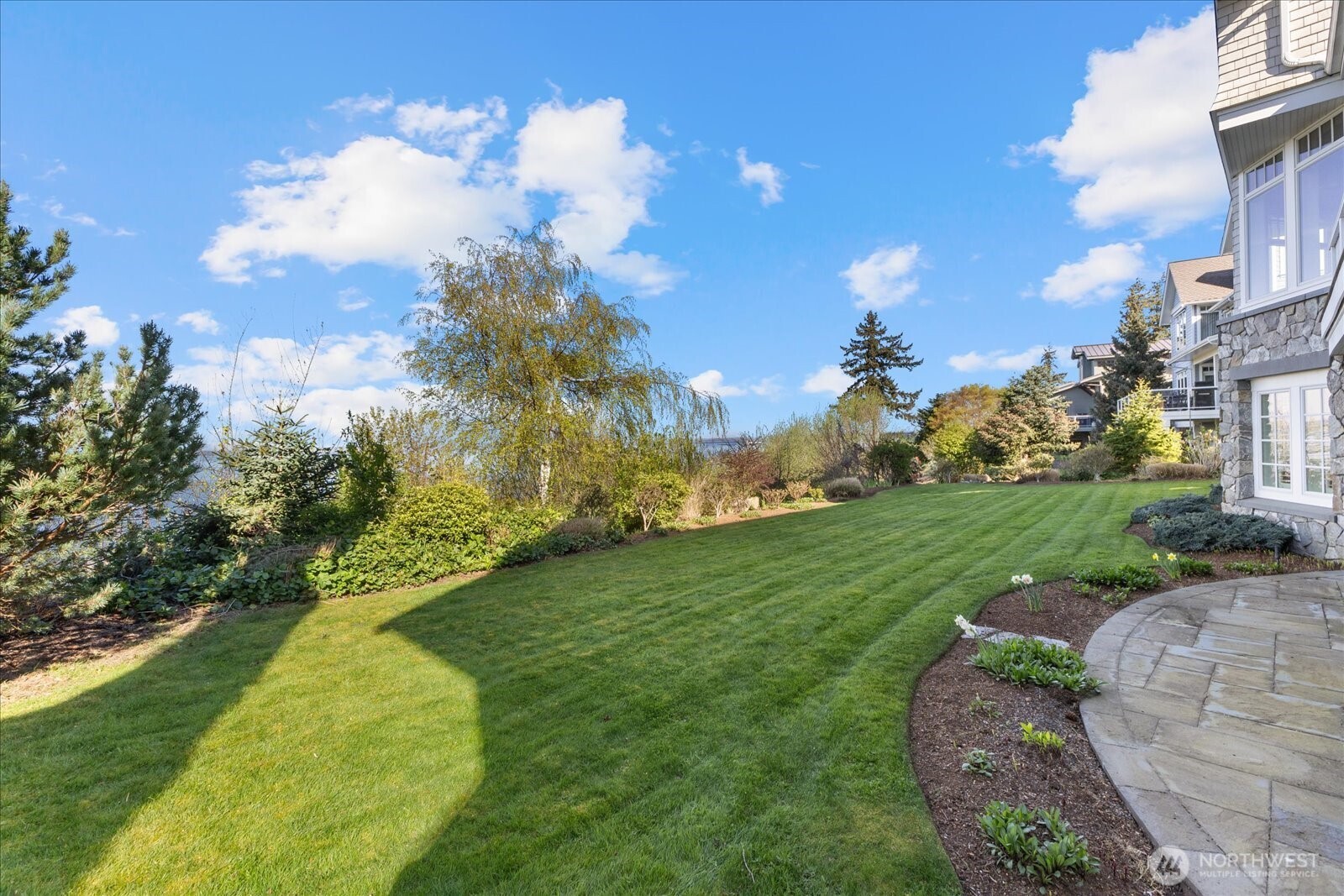 32 Shorewood Drive