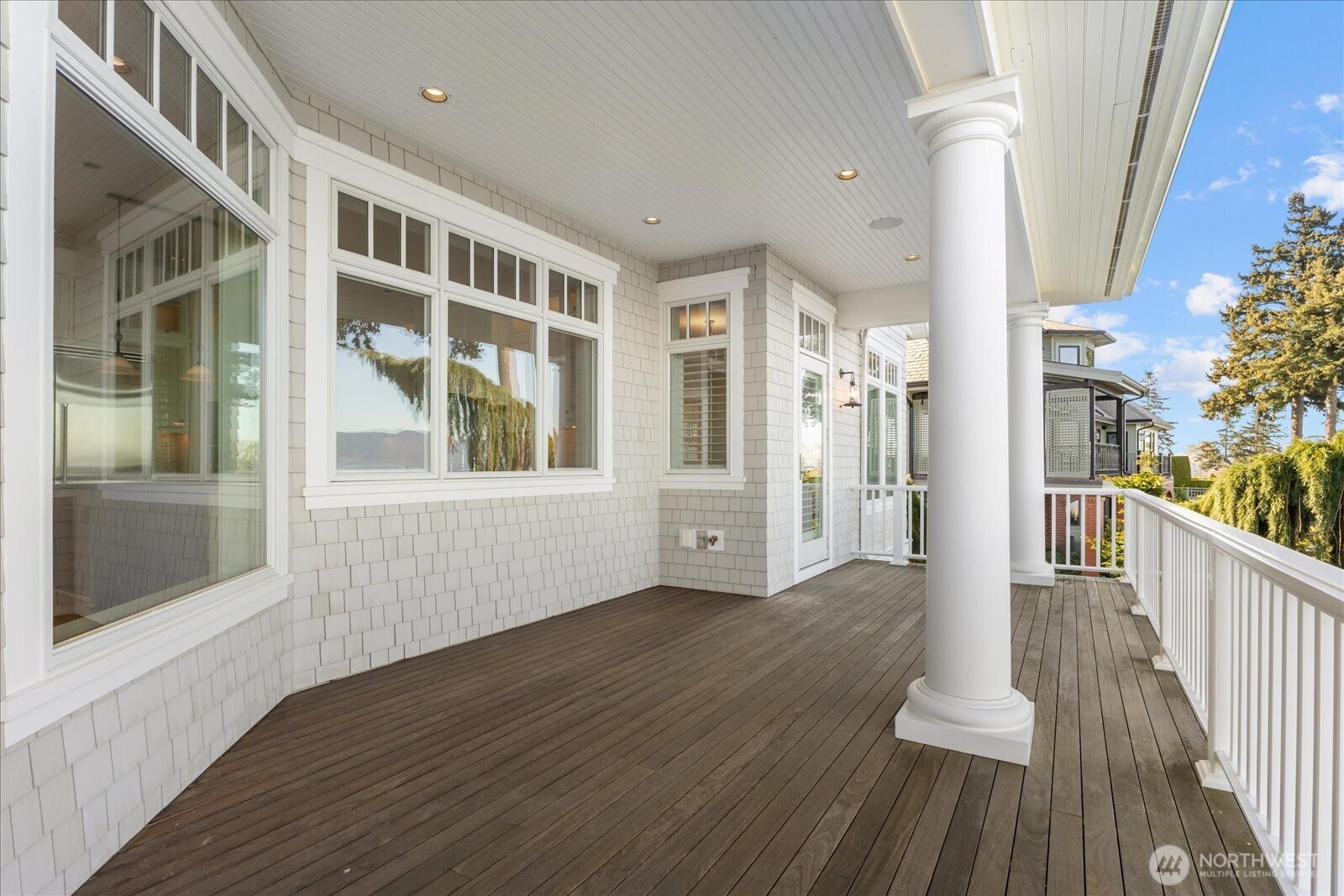 32 Shorewood Drive