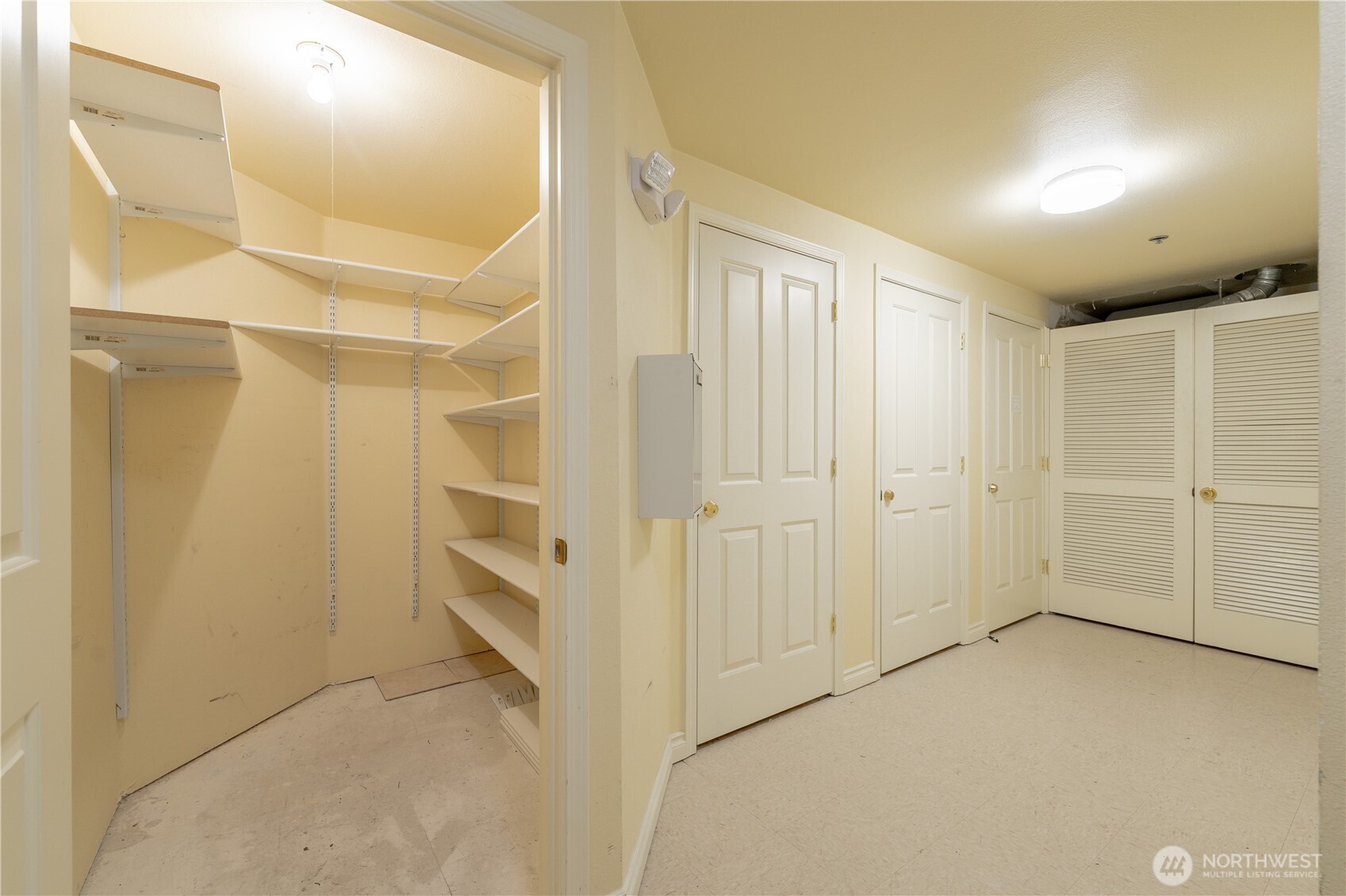 2220 132nd Avenue SE Unit: A102