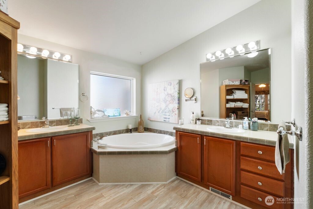 17716 18th Avenue Ct E Unit: 26