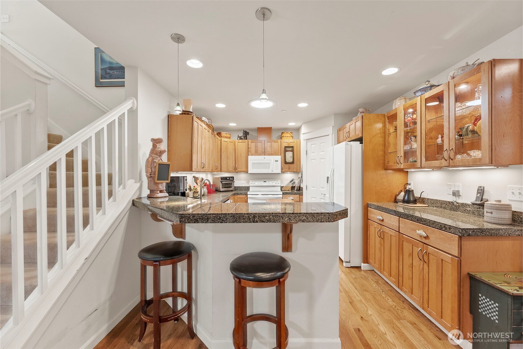 211 E Sterling Drive Unit: B4