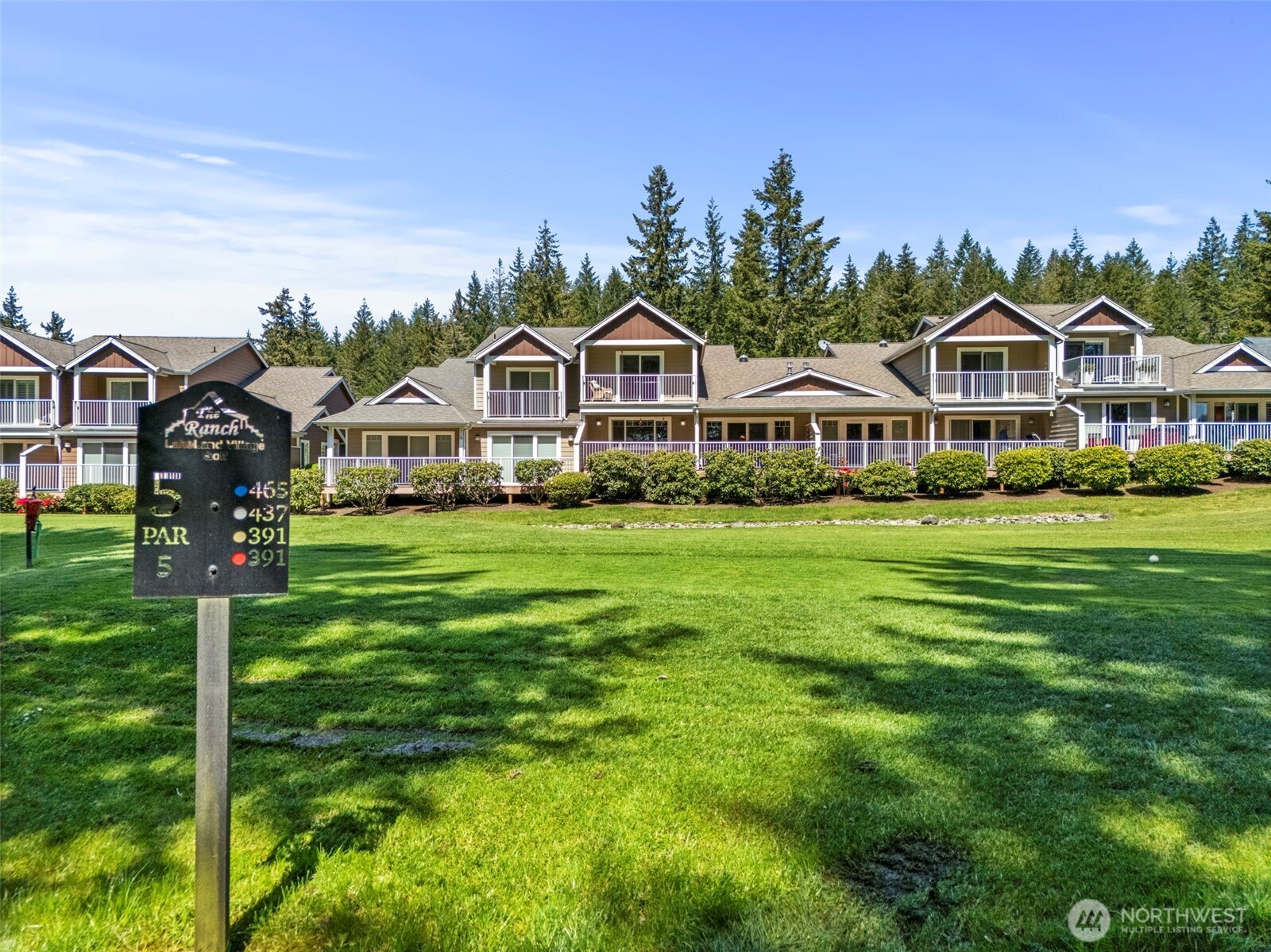 211 E Sterling Drive Unit: B4