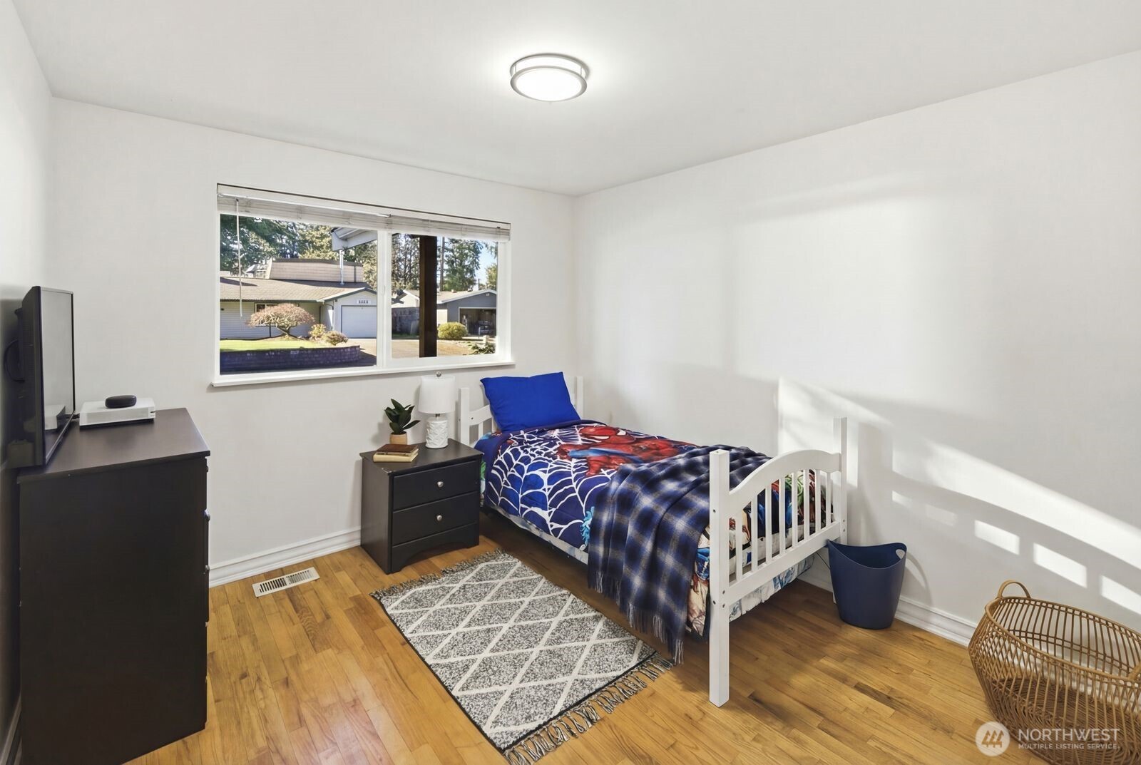 8554 NE 137th Pl