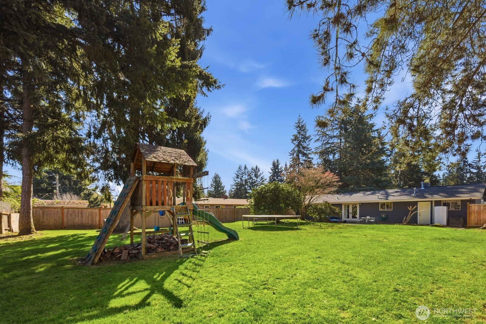 8554 NE 137th Pl