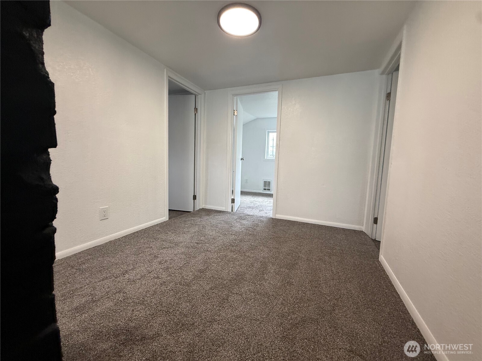 3617 S Cushman