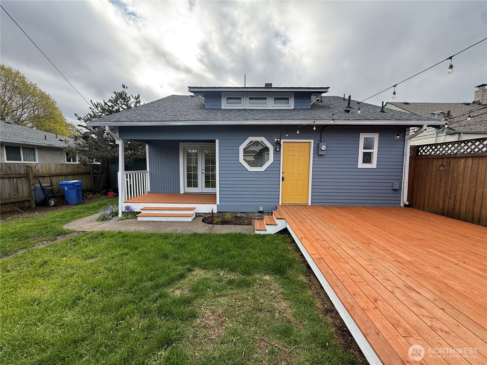 3617 S Cushman