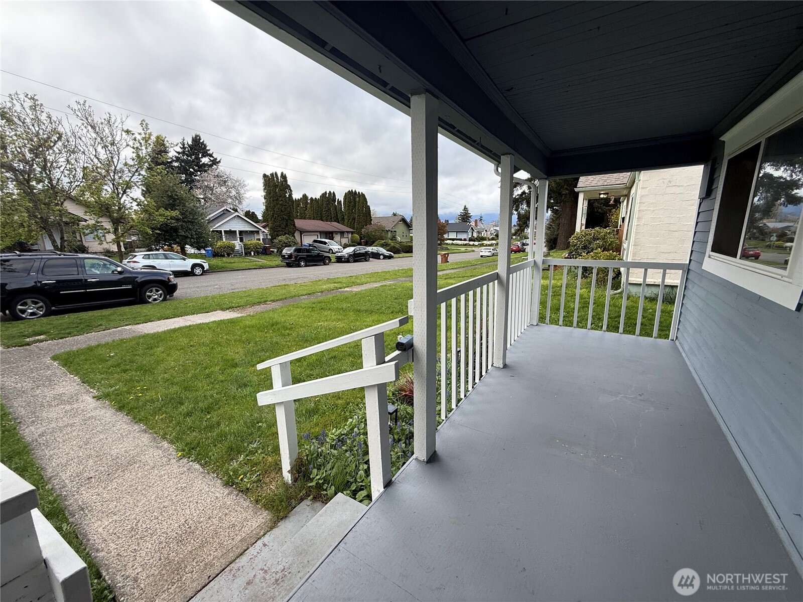 3617 S Cushman