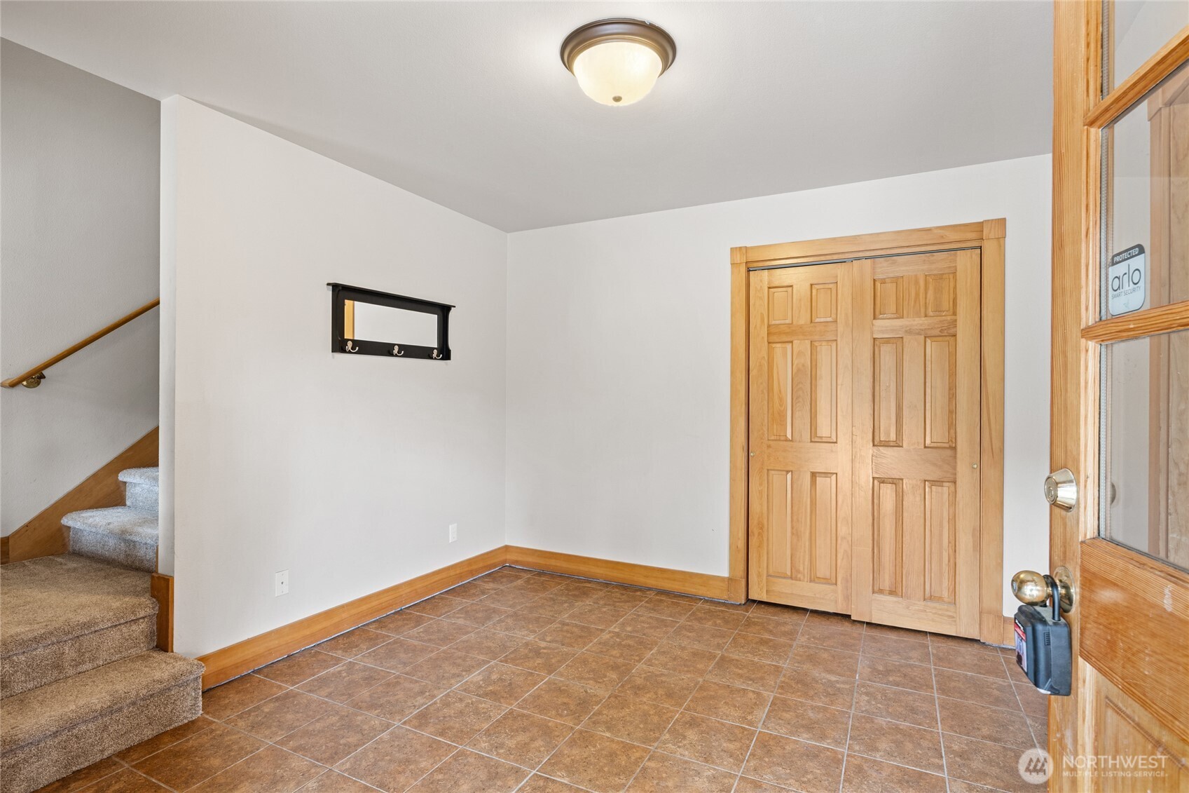 960 Forest Grove