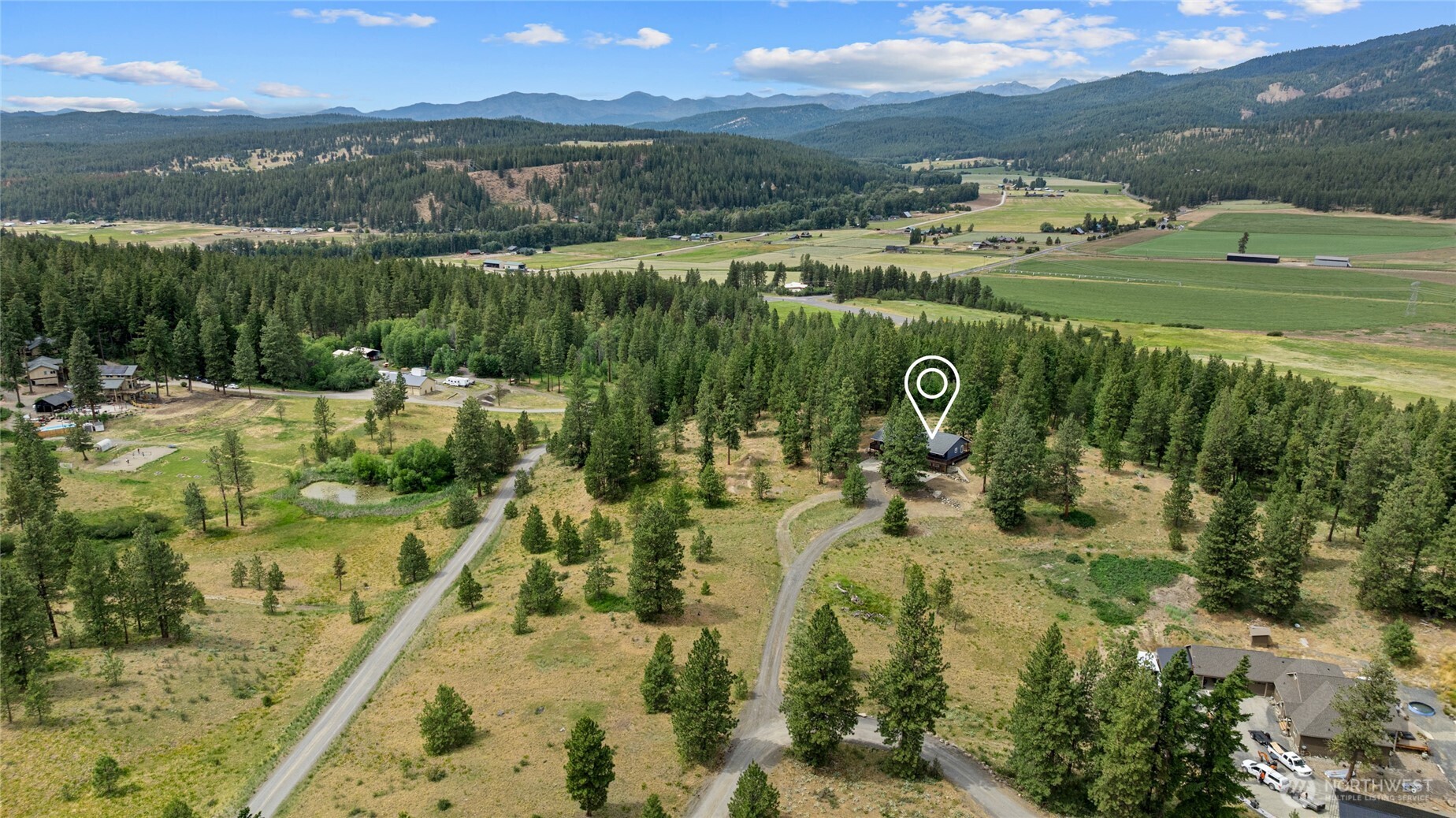 960 Forest Grove