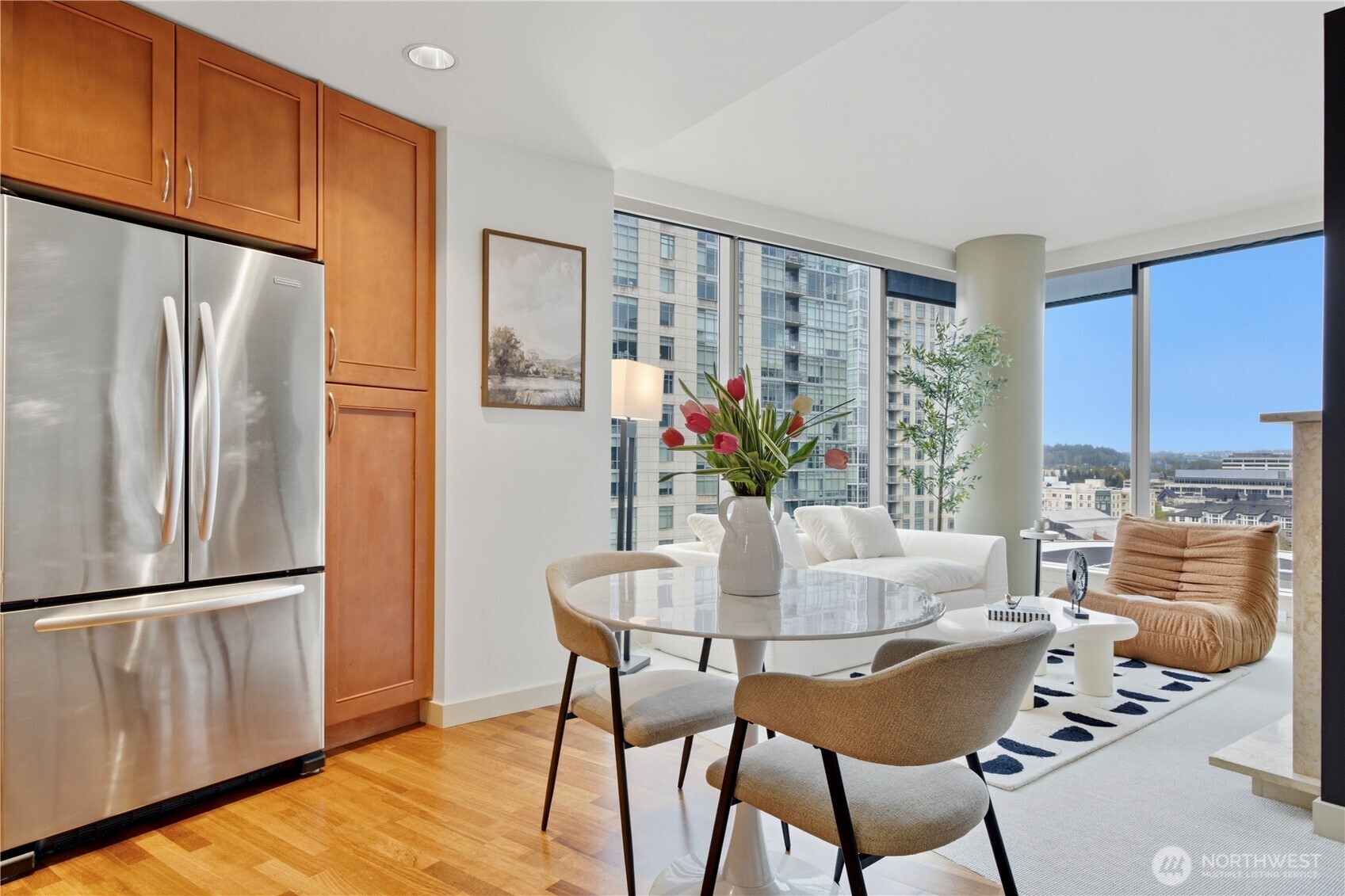 10650 NE 9th Place Unit: 1527
