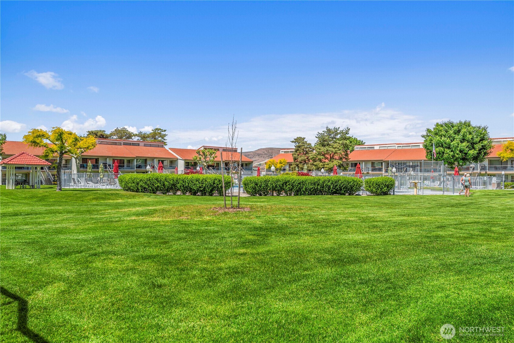 8903 Crescent Bar Road NW Unit: 155