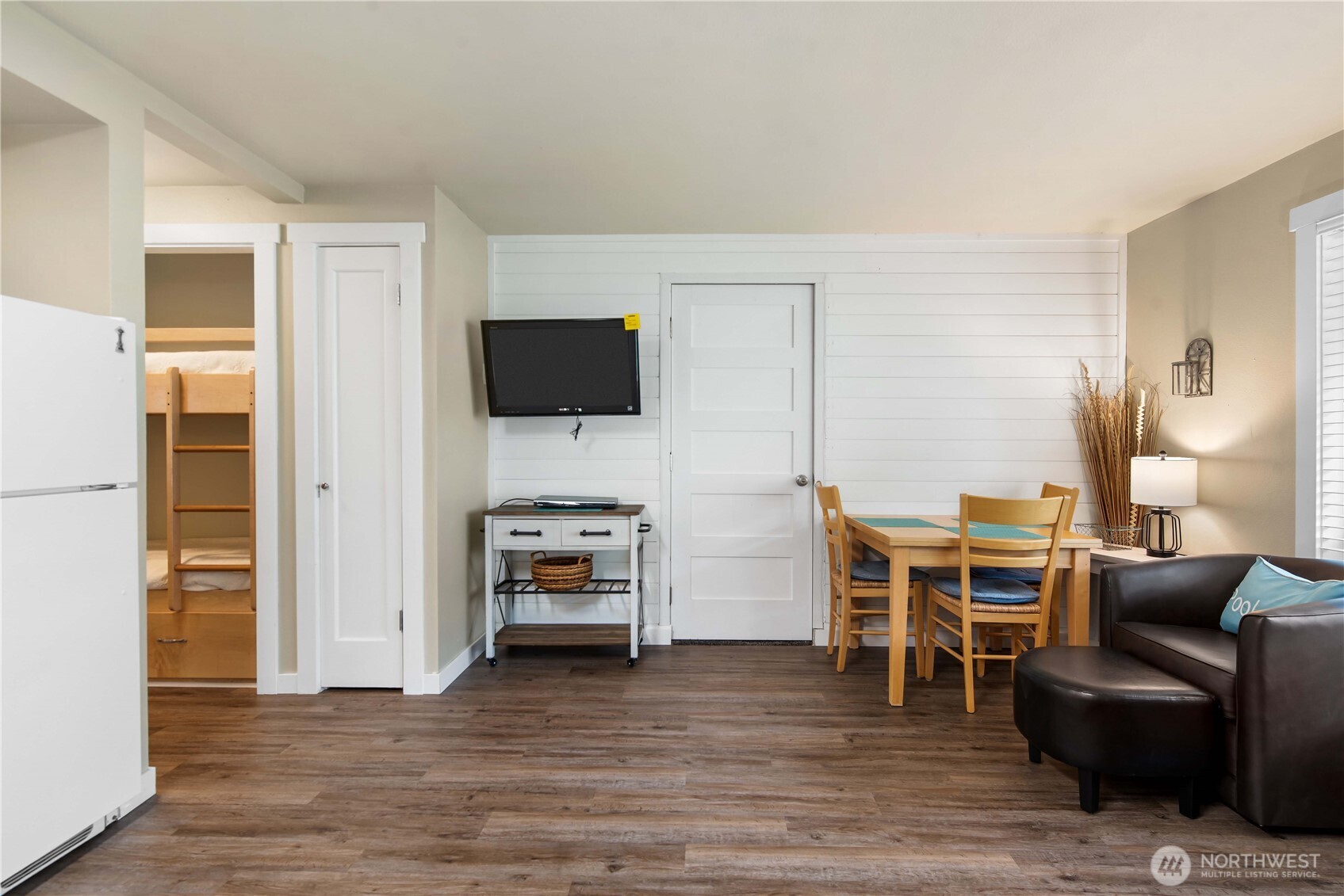 8903 Crescent Bar Road NW Unit: 153