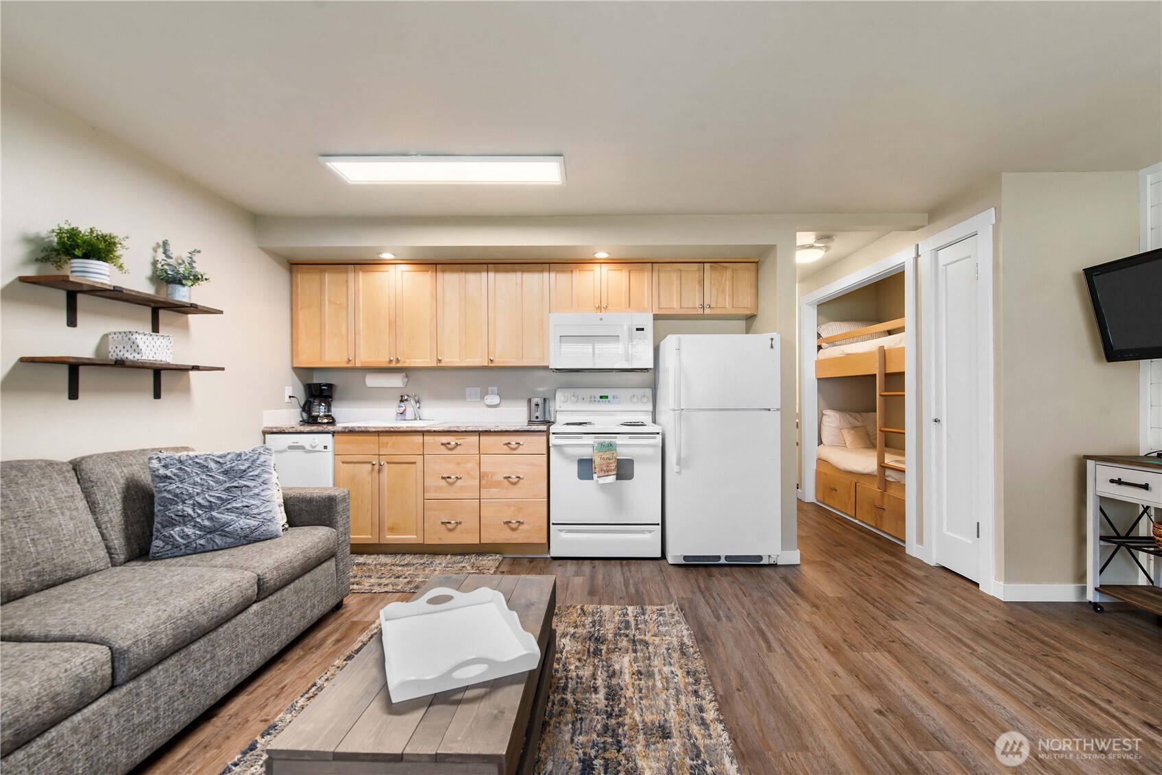 8903 Crescent Bar Road NW Unit: 153