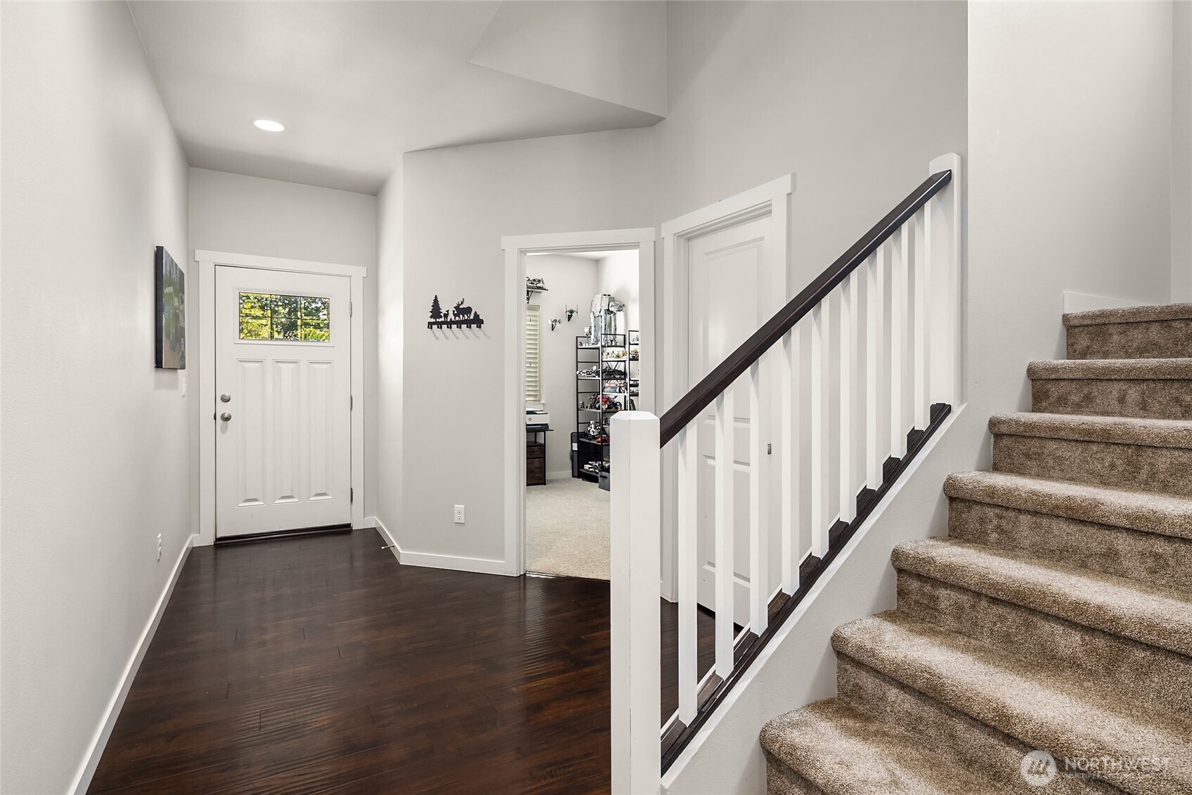 8223 49th Street NE