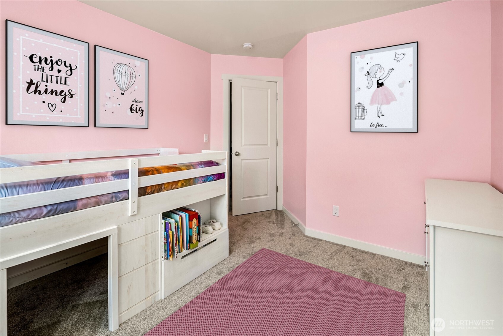 8223 49th Street NE