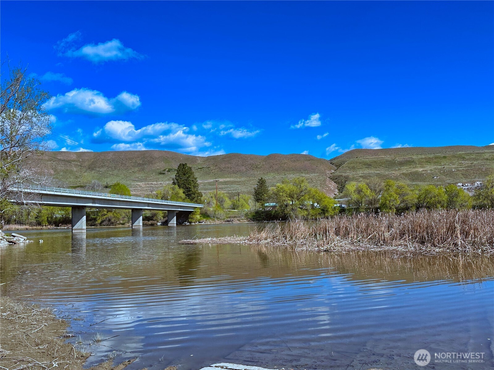 284 Monse Bridge Road