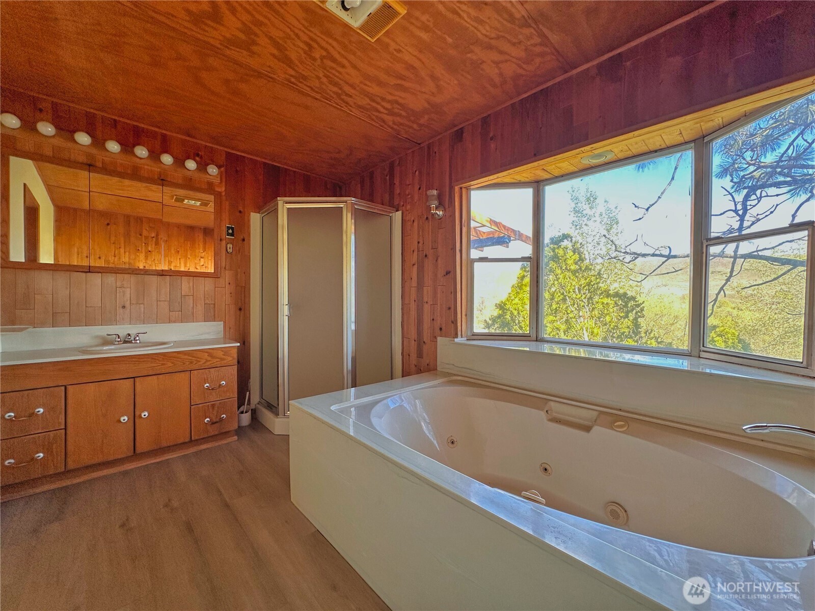 284 Monse Bridge Road