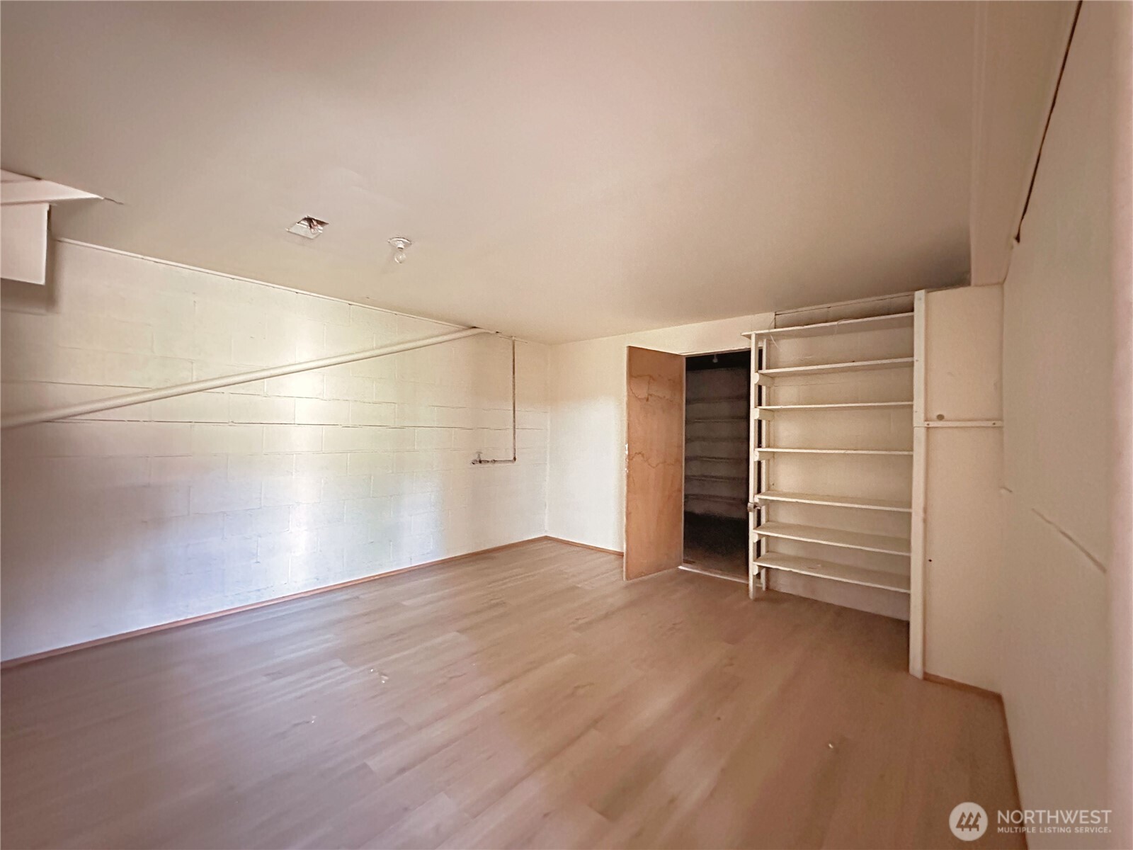 284 Monse Bridge Road