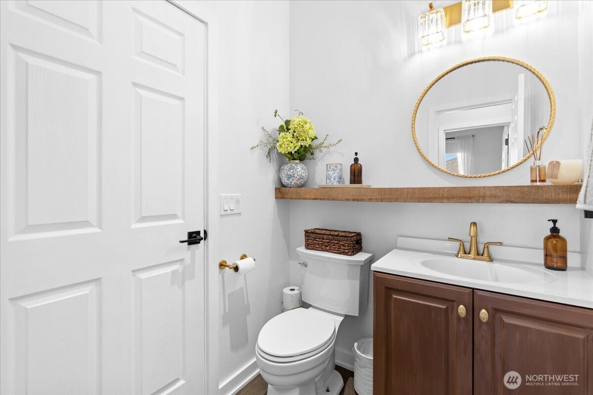 6129 Lindsay Avenue SE Unit: F