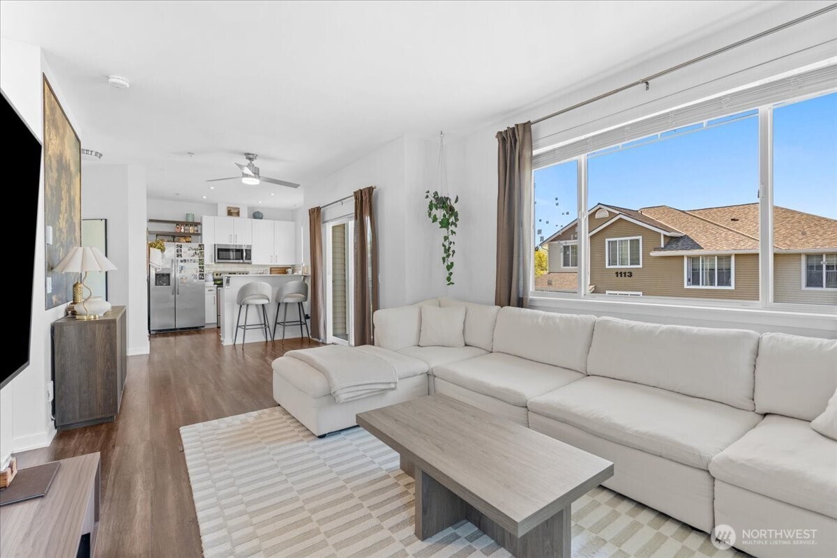 6129 Lindsay Avenue SE Unit: F